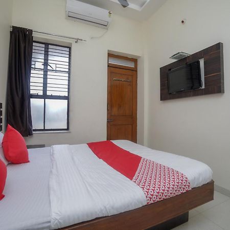 Oyo 46697 Hotel Gopi Nagpur Luaran gambar