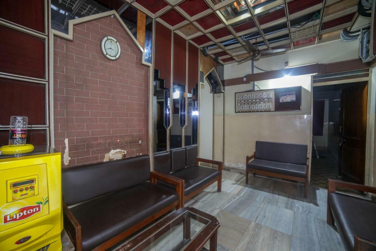 Oyo 46697 Hotel Gopi Nagpur Luaran gambar