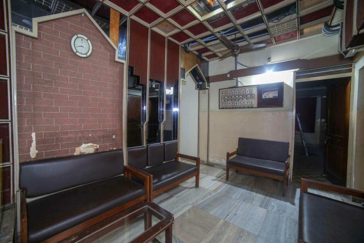 Oyo 46697 Hotel Gopi Nagpur Luaran gambar
