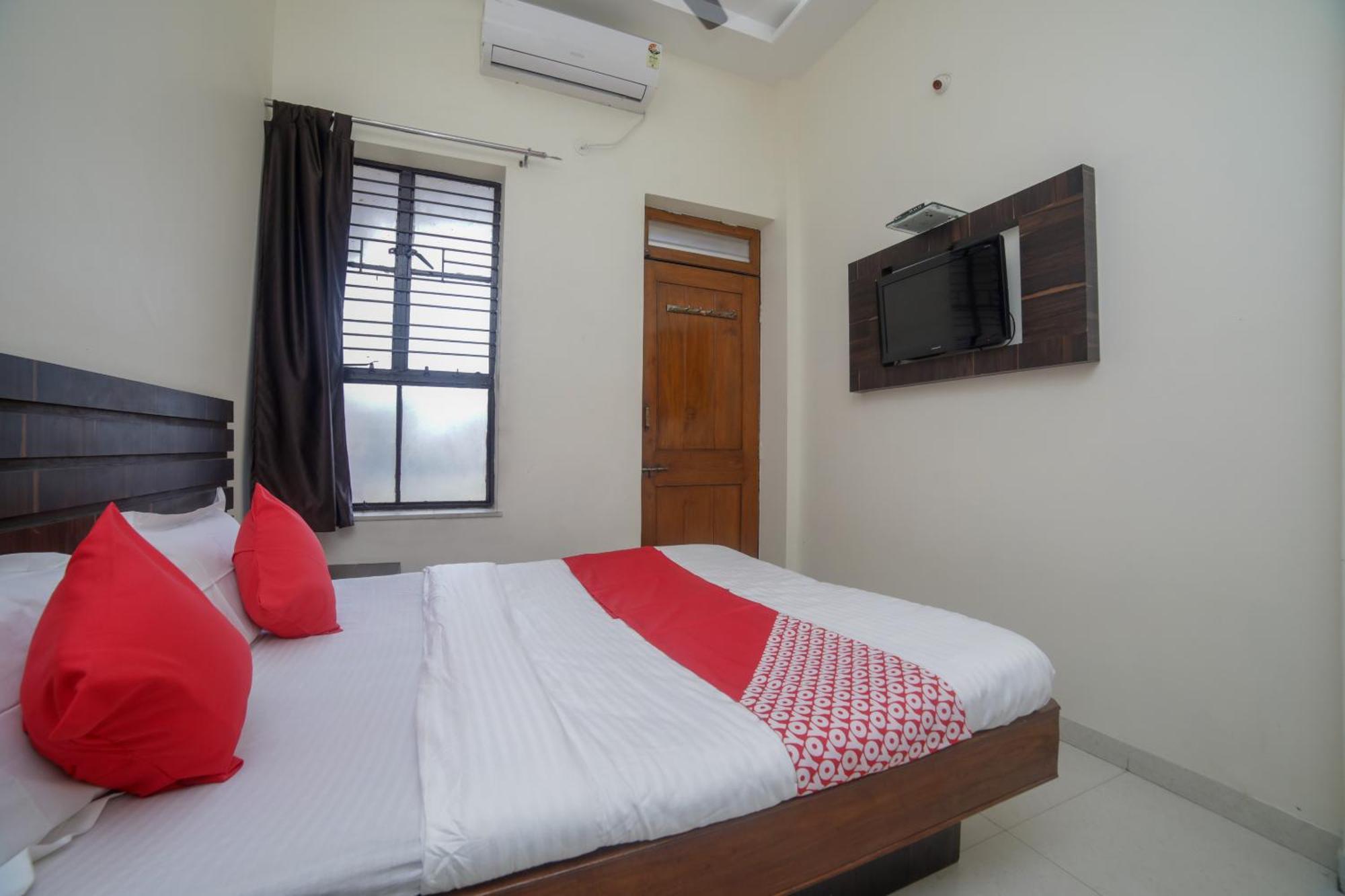 Oyo 46697 Hotel Gopi Nagpur Luaran gambar