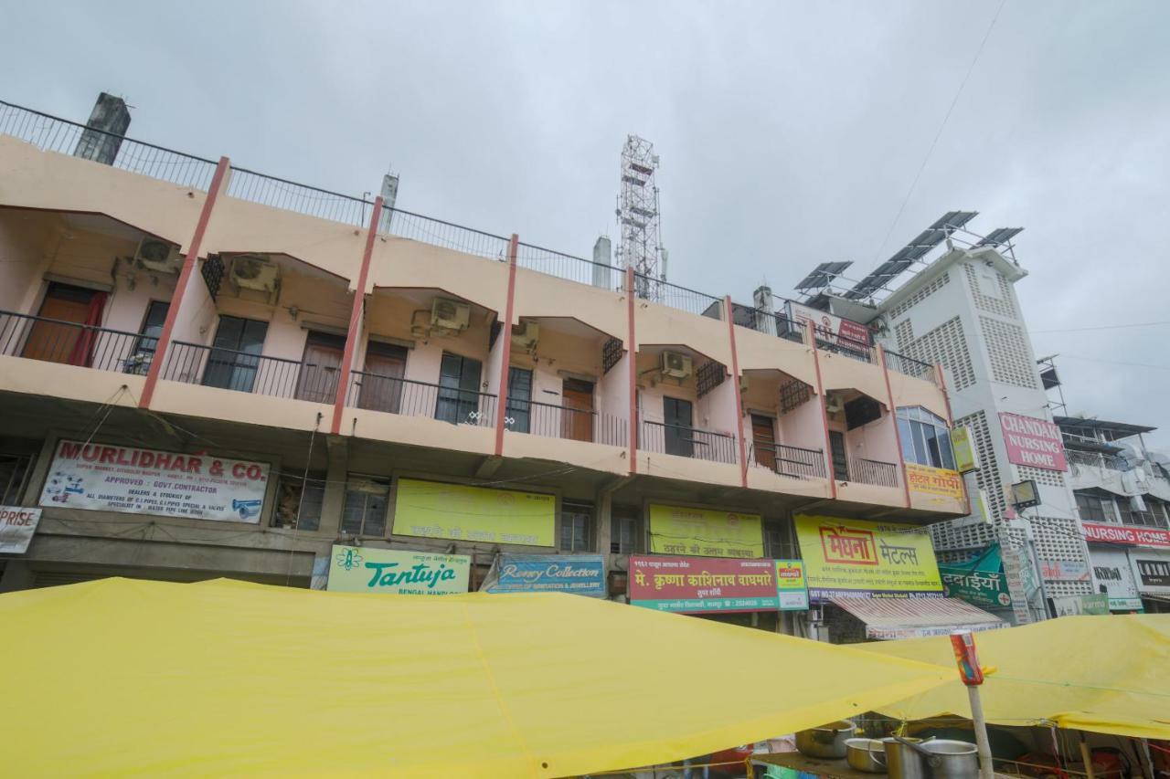 Oyo 46697 Hotel Gopi Nagpur Luaran gambar